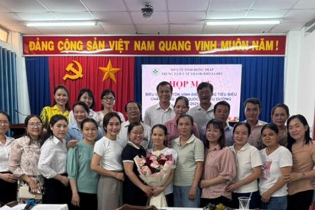 Họp mặt biểu dương, tôn vinh những điều dưỡng có nhiều đóng góp trong công tác chăm sóc người bệnh, quản lý điều dưỡng, cải tiến chất lượng và phát triển nghề nghiệp chào mừng Ngày Quốc tế Điều dưỡng (12/5/2025)