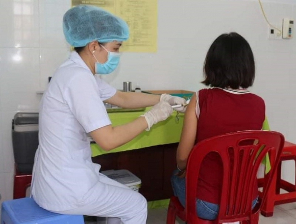BỘ Y TẾ HƯỚNG DẪN TỔ CHỨC BUỔI TIÊM CHỦNG VẮC XIN PHÒNG COVID-19